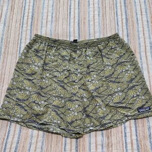 Patagonia Men's Baggies Mesh Liner Sport Olive Green Shorts